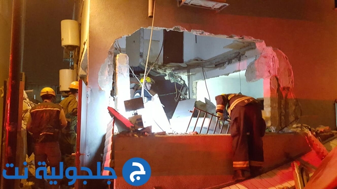 انفجار يؤدي لانهيار سقف الطابق الاول في تل ابيب 